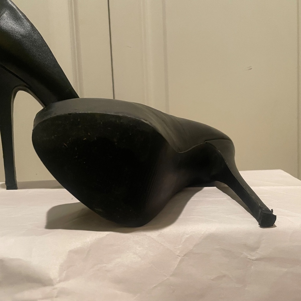 Steve Madden Pumps - Picture 6 of 11